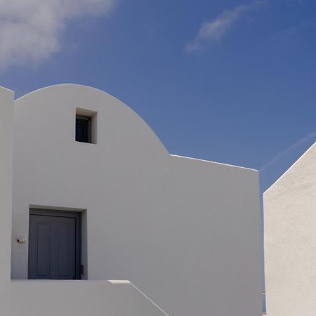 Nastram Suites Oia Exterior photo