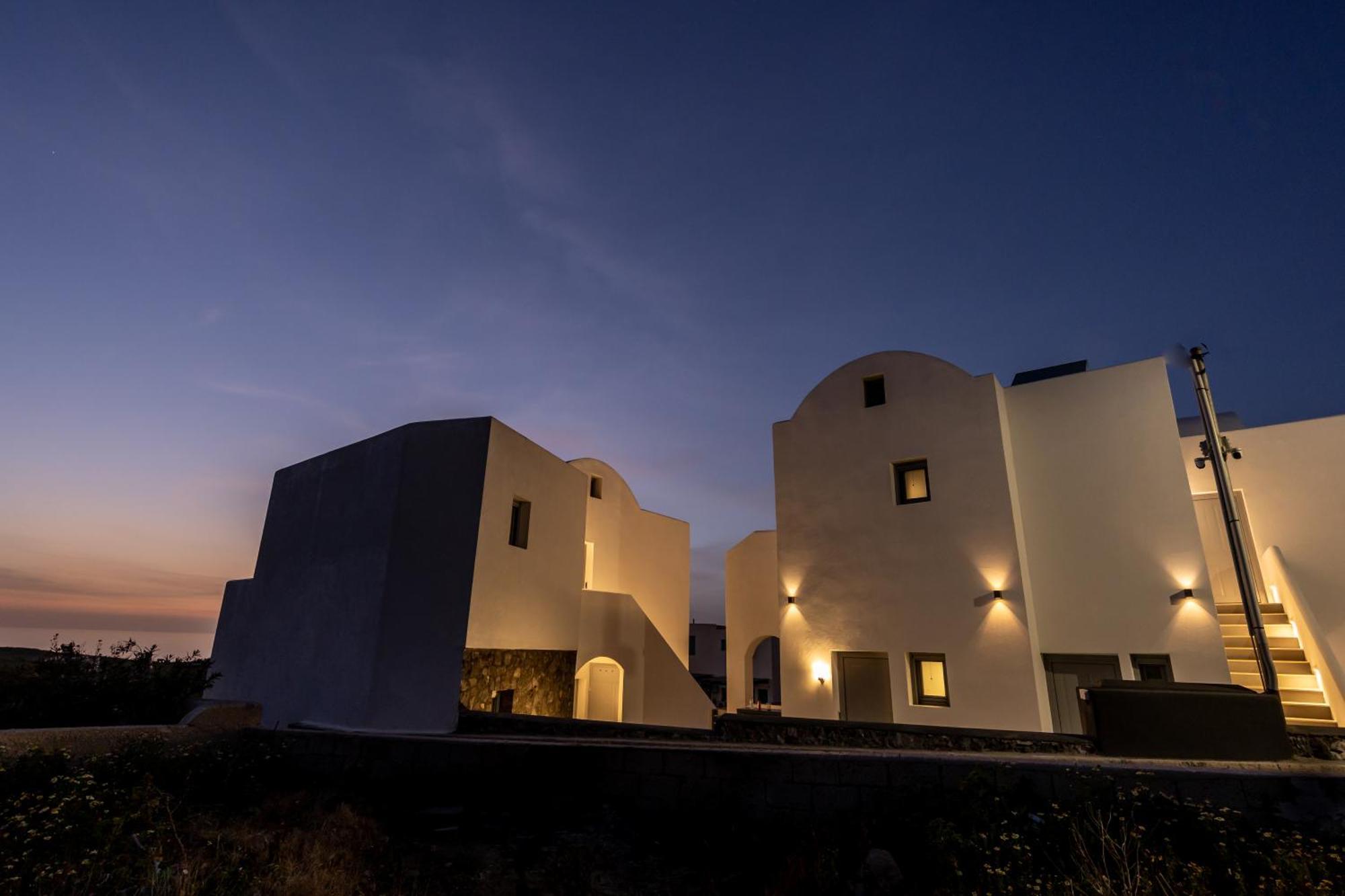 Nastram Suites Oia Exterior photo