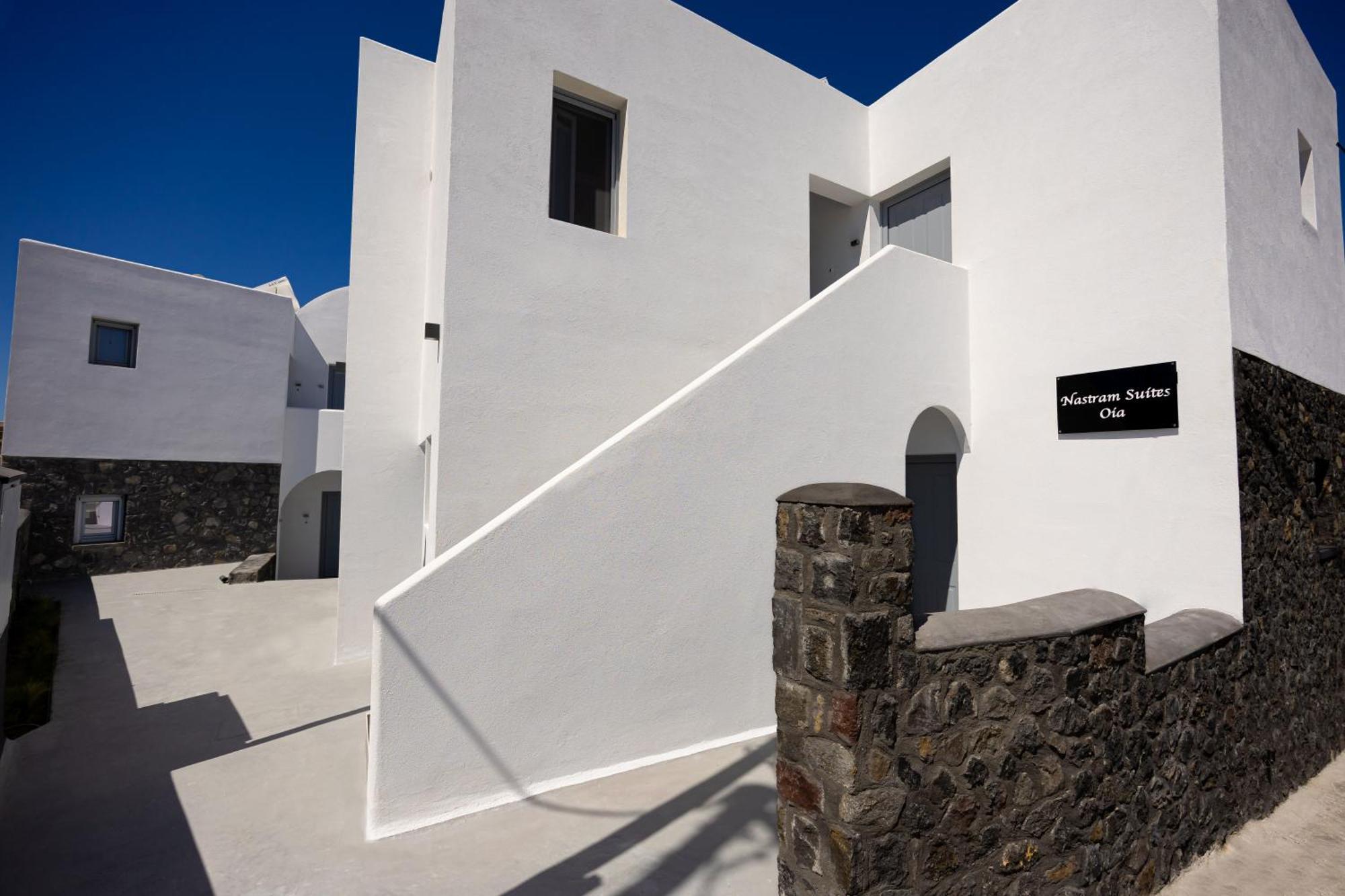 Nastram Suites Oia Exterior photo