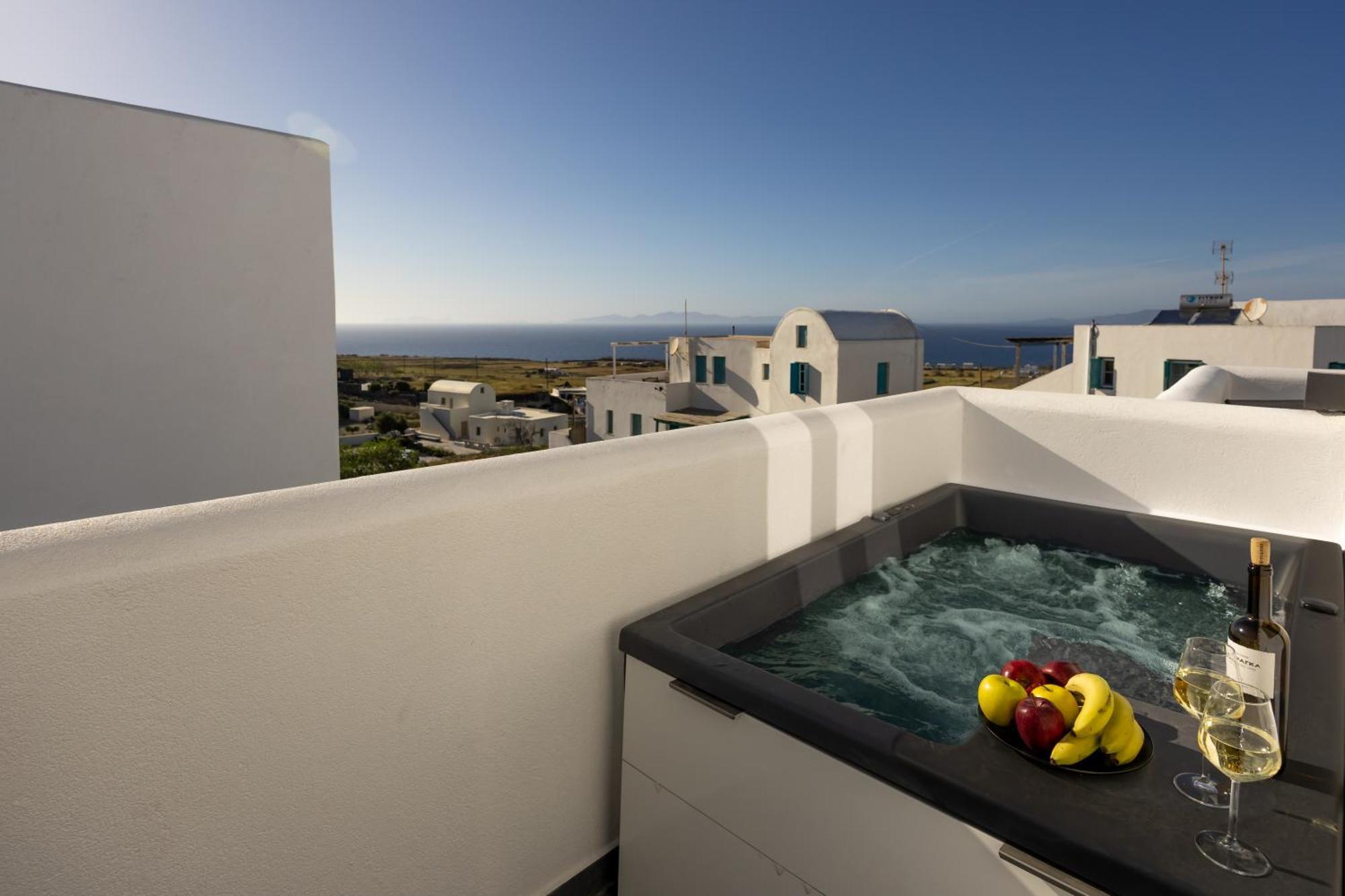 Nastram Suites Oia Room photo